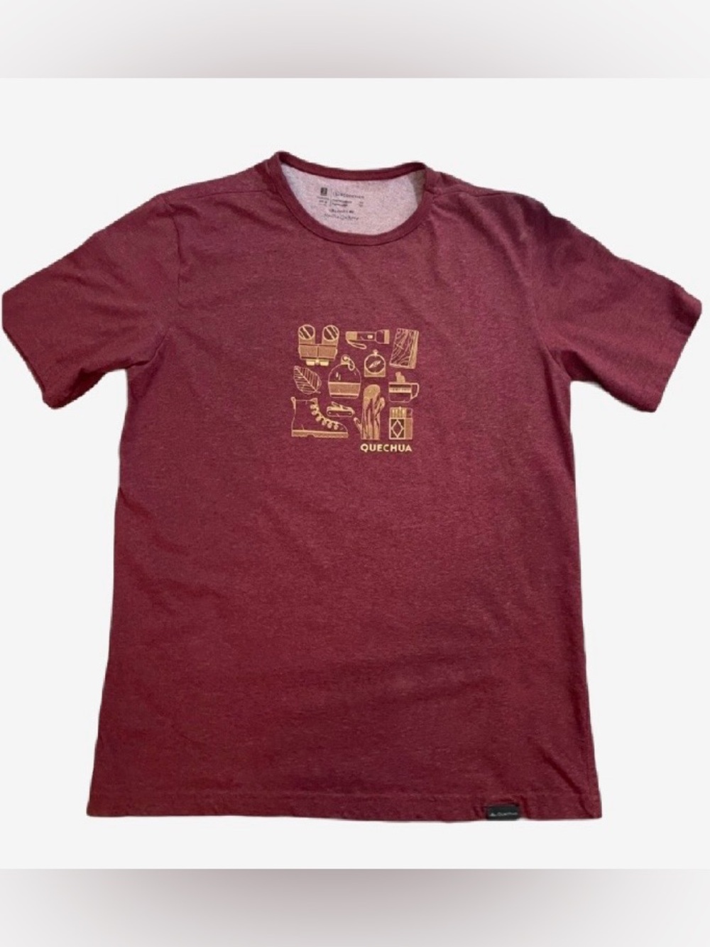 Quechua Men's Burgundy Short Sleeve Graphic Tee